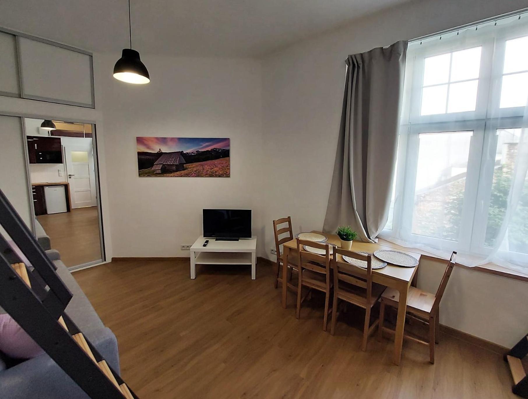 Old Town Stage Apartment One Krasków Εξωτερικό φωτογραφία